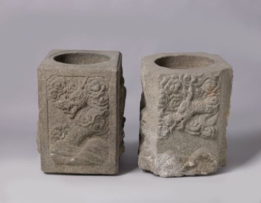 Garden Vase, Square with Relief Decoration on the Four Sides Featuring Tigers and Dragons