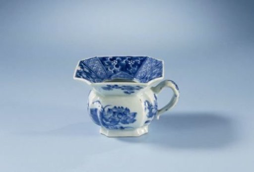 Octagonal spittoon with lotus plants and willow
