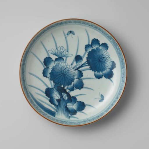 Saucer-dish with a chrysanthemum near a rock and two butterflies