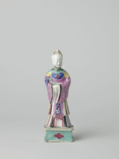 Figure of a standing woman, one of the Taoist Immortals