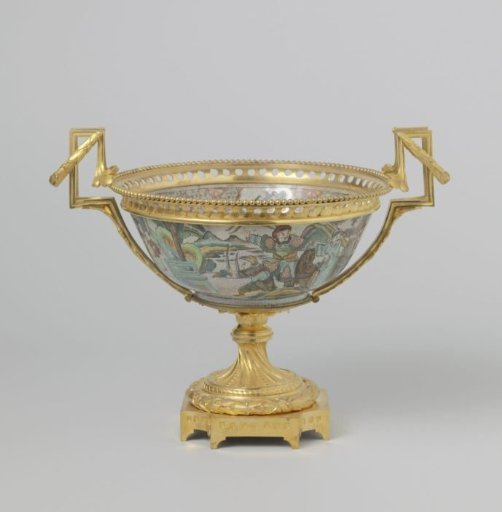 Bowl in gilt bronze mounts with figures in a landscape