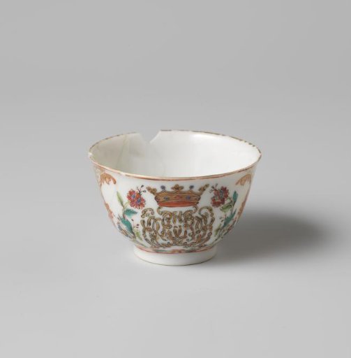 Bell-shaped cup with a crowned, illegible monogram surrounded by two flower sprays
