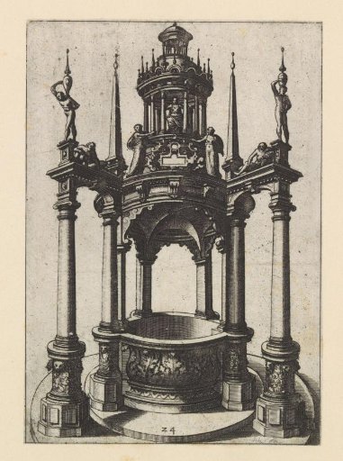 Freestanding round well with double columns