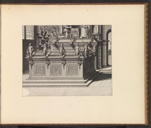 Monumental tomb with a kneeling married couple