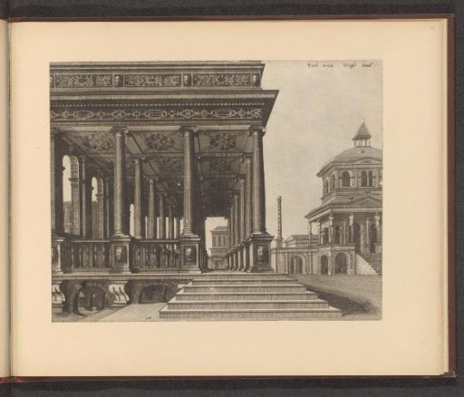 Hall with columns in the Ionic order