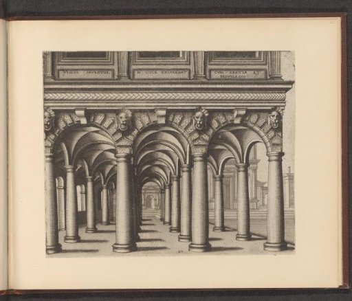 Open hall with columns of the Tuscan order