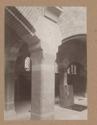 Column in the Goods Exchange Hall of the Stock Exchange of Berlage in Amsterdam