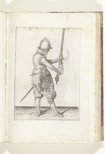 Soldier holding his musket upright in front of him with both hands (no. 20), ca. 1600