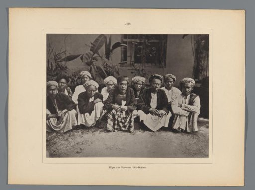 Pilgrims from Martapura on Kalimantan, at Jeddah