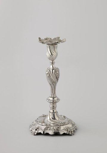 Candelabrum with leaf garlands along the twisted baluster stem