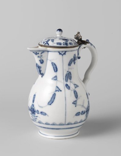 Coffee pot