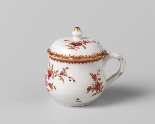 Lid painted with 'Indianische Blumen'