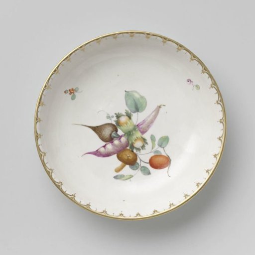 Plate, painted with vegetables and fruits surrounded by straw flowers