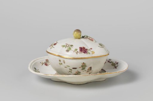 Terrine with saucer and lid