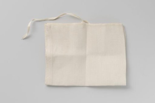 Mattress cover, made of linen