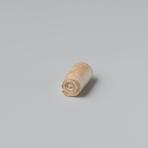 Roll of linen, damask weave with a pelican pattern