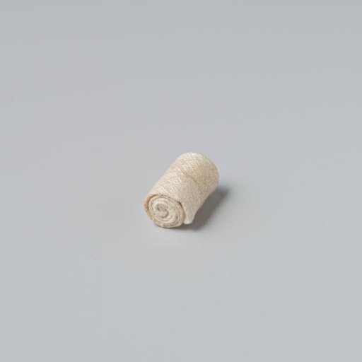 Roll of linen, damask weave with a pelican pattern