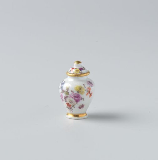 Lidded vase
