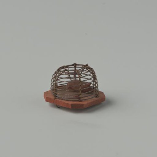 Mousetrap with mouse