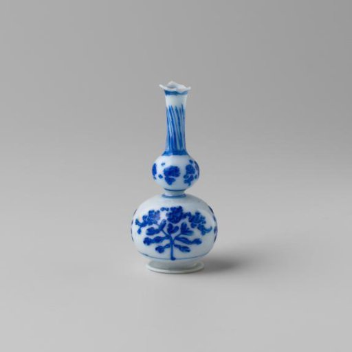Knobbed flask, with floral decoration on the belly and knob