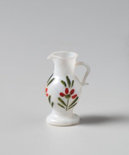 Jug, painted with flower in green and red