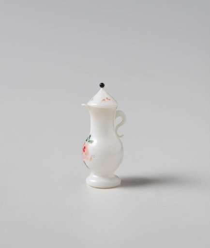 Jug with lid, painted with flower in green and red