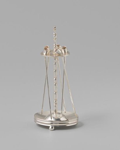 Silver pipe, belonging to a pipe stand