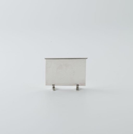 Silver fire screen