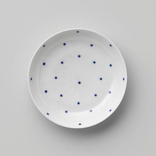 Saucer with blue dots