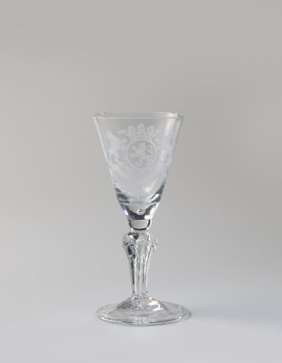 Chalice glass with the arms of the province of Holland