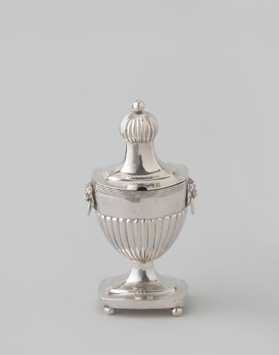 Mustard pot, rounded rectangular, with rattles