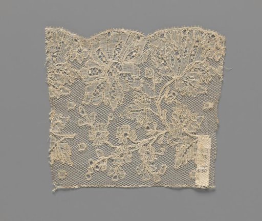 Steel Bobbin Lace with Mechlin Ground