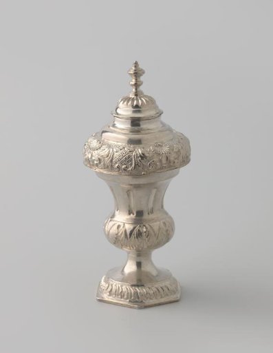 Round, vase-shaped tea caddy
