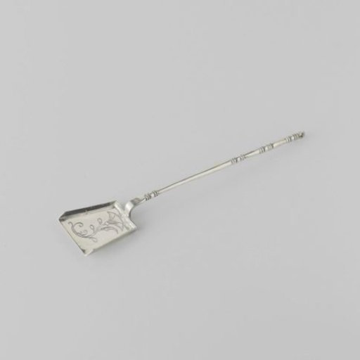 Ash shovel