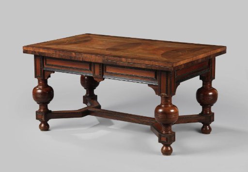 Table veneered with rosewood on an oak core with leaves and drop-leaves in marquetry