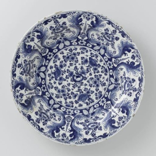 Dish of blue-painted faience