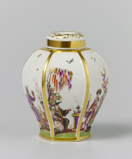 Tea caddy