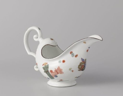 Sauceboat, Colorfully Painted with a Kakiemon Decoration and the Coat of Arms of Johann Christian Count von Hennicke (1681-1752)