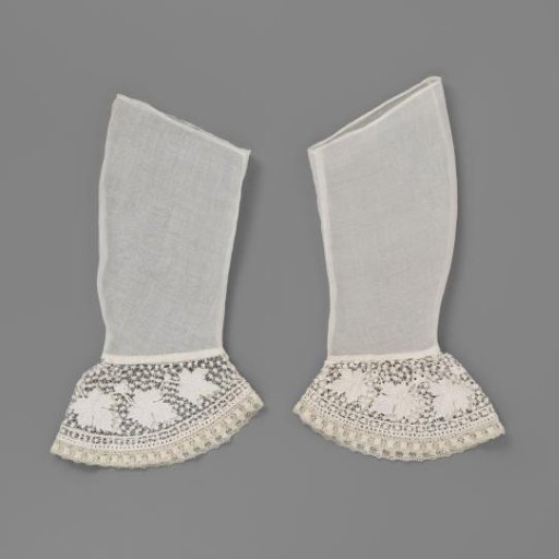 Under-Sleeve of Cotton with a Flaring Cuff Trimmed with a Strip of Bobbin Lace
