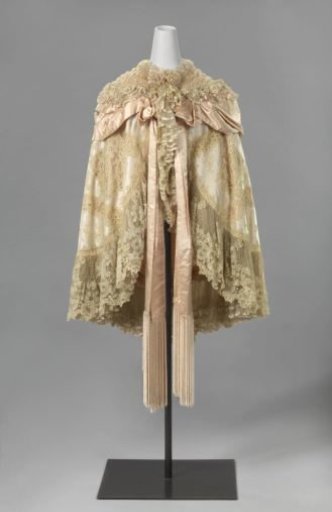 Shoulder Cape (sortie) with Machine-Made Lace
