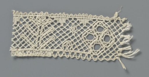 Strip of bobbin lace with spruce and rosette or "silver cross"