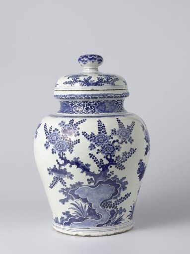 Pot with lid