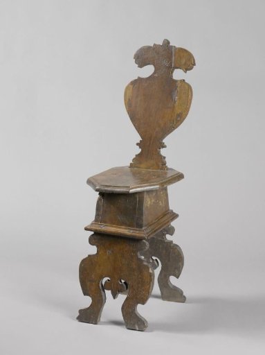 Sgabello, walnut stool