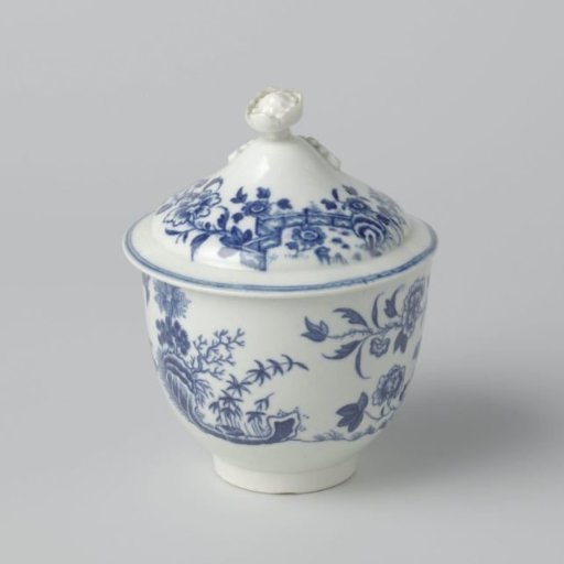 Sugar pot with lid of Worcester porcelain