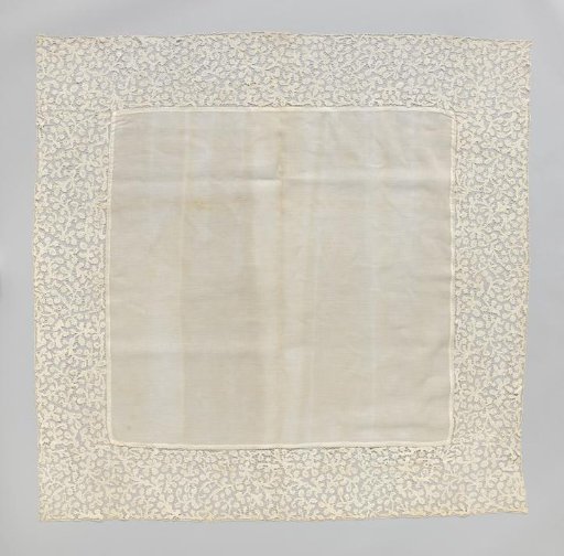 Baptismal cloth or benediction cloth finished all around with bobbin lace with vine motifs and plaited ground with picots
