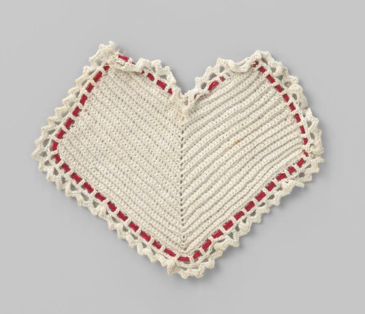 White knitted apron with red lace for a doll