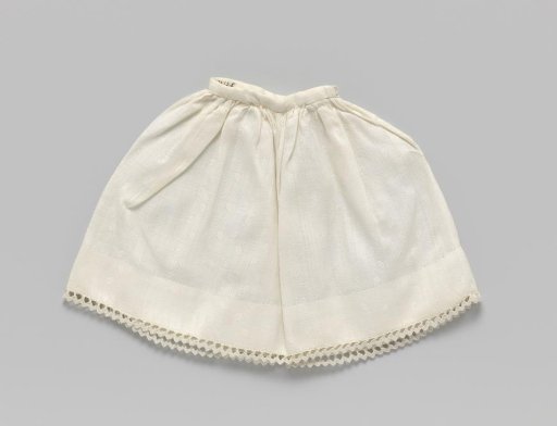Petticoat of white cotton with a pattern of coffee beans