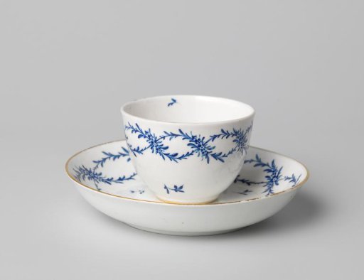 Cup, Painted with Two Leaf and Flower Scrolls Crossing at Regular Intervals