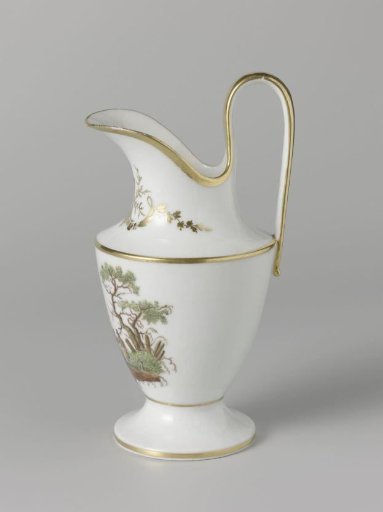 Teapot and milk jug, part of a tea service