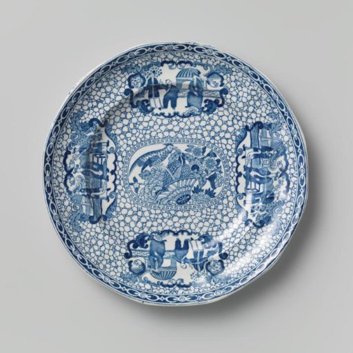 Round plate of earthenware with a blue decoration